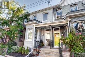 Building Photo - 31 Manning Ave