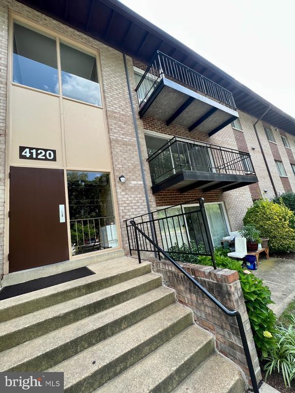 Foto principal - 4120 Mangalore Dr
