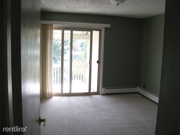 Building Photo - 2707 Valmont Rd