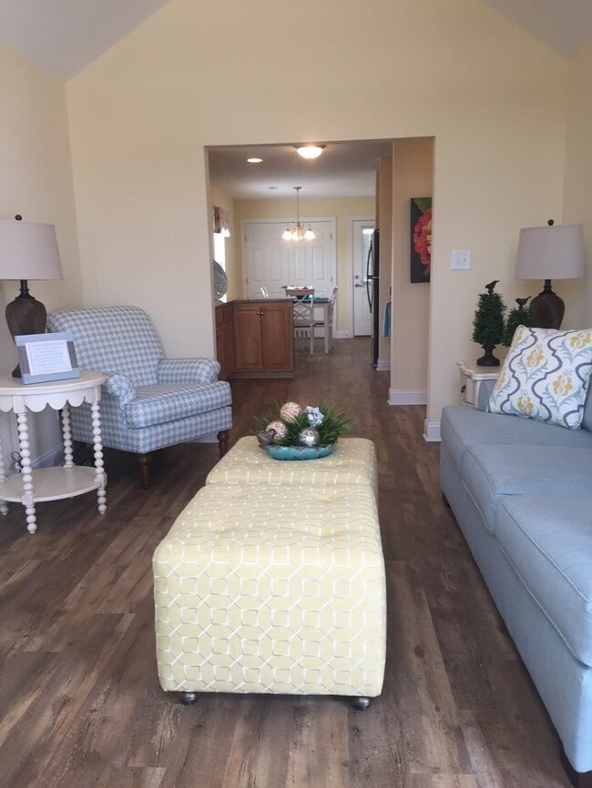Building Photo - Beautiful BRAND NEW 2-Bedroom Duplex