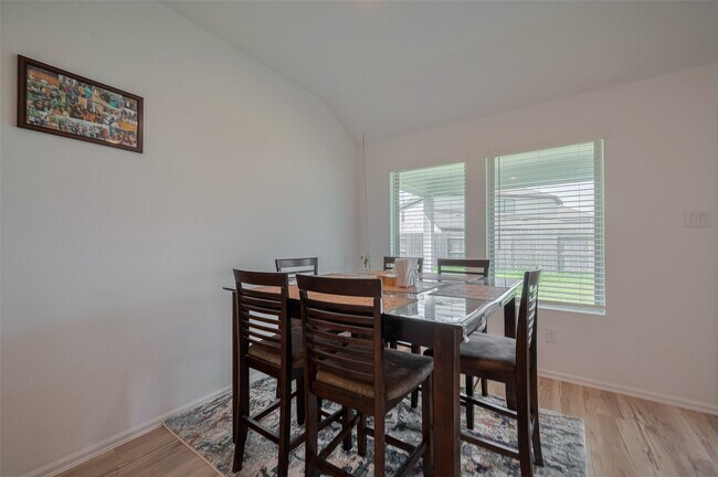 Building Photo - 5703 Knox Lndg Dr