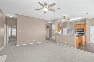 Building Photo - 257 Firwood N