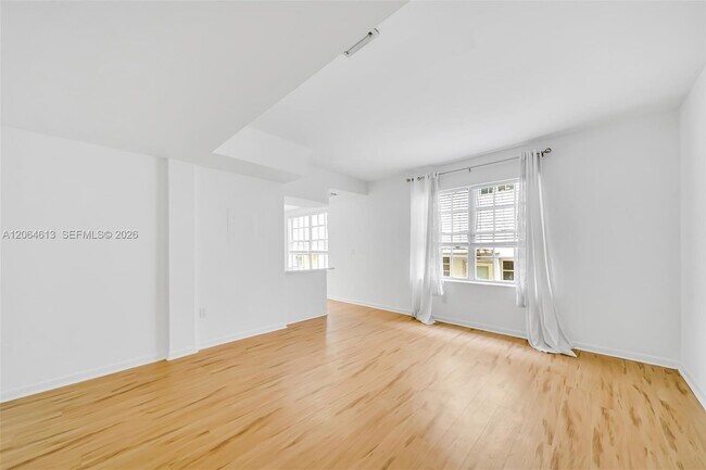Foto del edificio - 1051 Meridian Ave