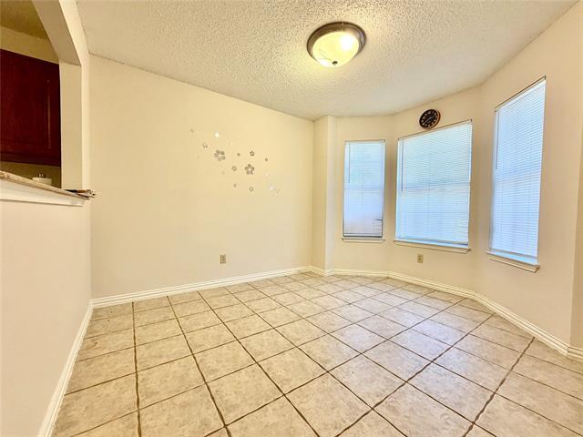 Foto del edificio - 1720 Circle Creek Dr