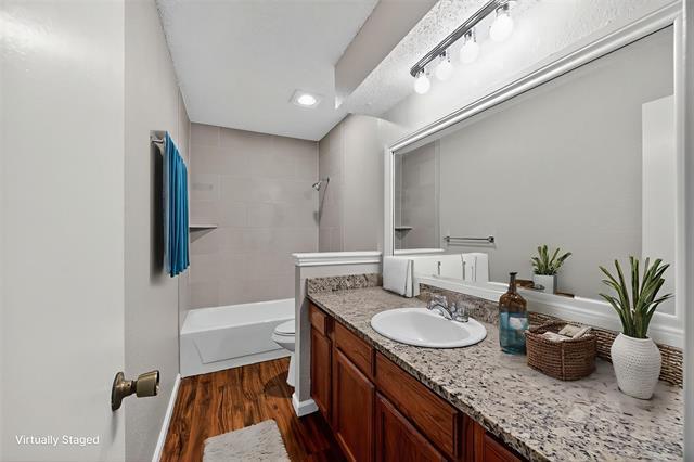 Foto del edificio - 2724 Countryside Ln