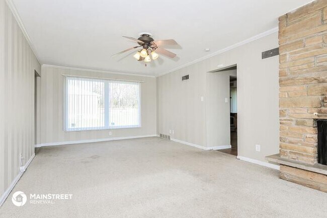 Building Photo - 36 Renee Dr, Florissant, MO 63033