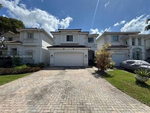 Building Photo - 7131 NW 114th Ct