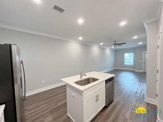 Building Photo - 3 bedroom 2.5 bath Verandas townhouse with...