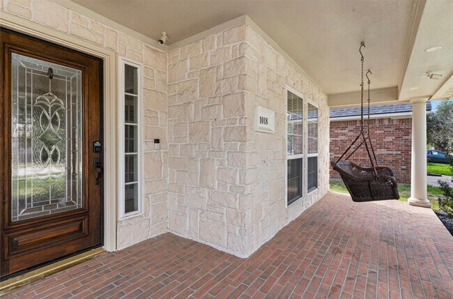 Poruch and front door - 1018 Sierra Springs Ln
