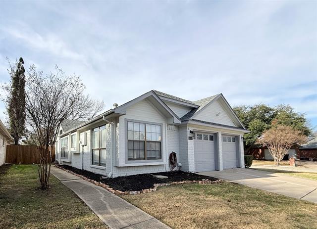 Foto del edificio - 6813 Hickory Creek