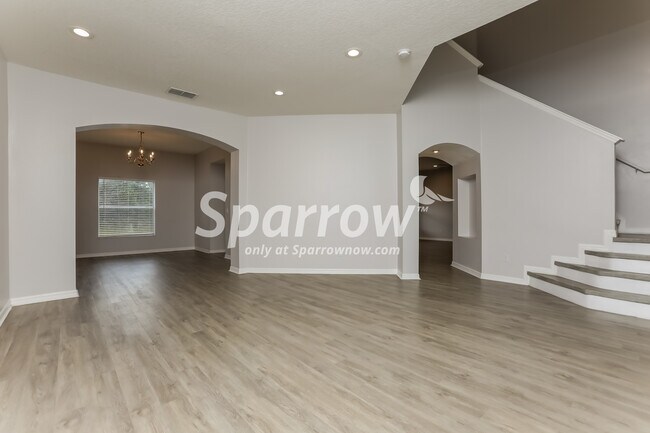 Building Photo - 4819 Aguila Place