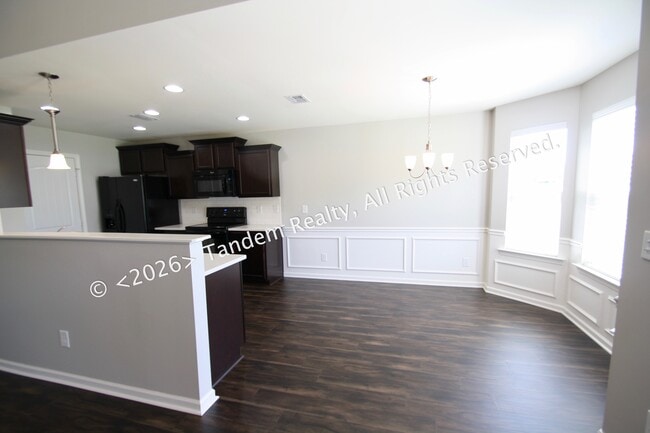 Building Photo - 2115 Longhunter Chase Dr