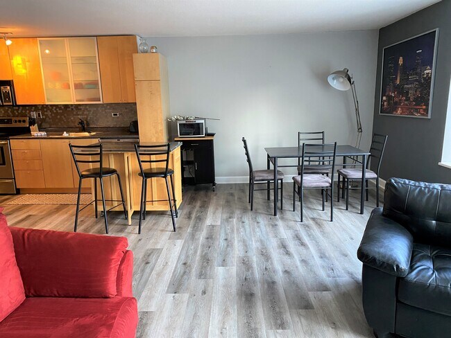 Foto del edificio - 15 S 1st St