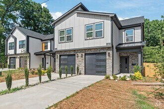 Building Photo - 2019 Wilson Ave