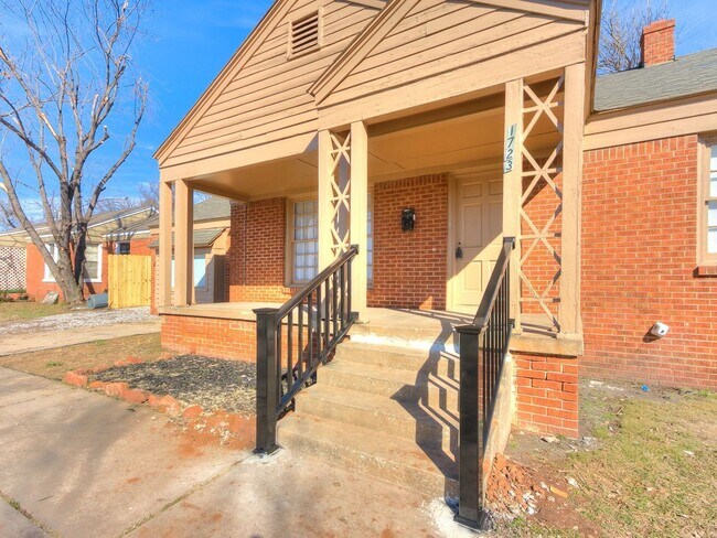 Foto del edificio - Charming 2 Bedroom 2 Bathroom in Nichols H...