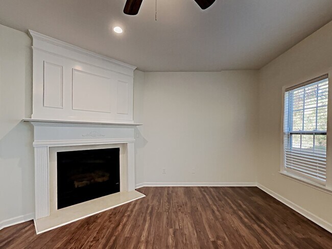 Building Photo - 982 Simonton View Lane
