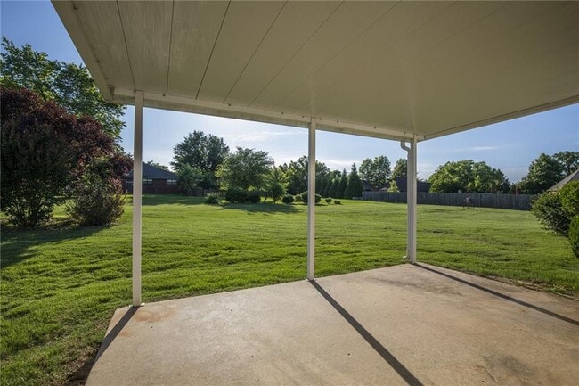 Building Photo - 816 Kinkade Pl