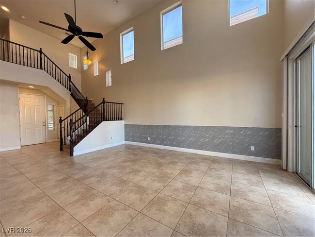 Building Photo - 10016 San Gervasio Ave