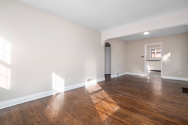 Foto del edificio - 2329 Brown Rd