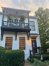 Building Photo - 218 Wheeler St