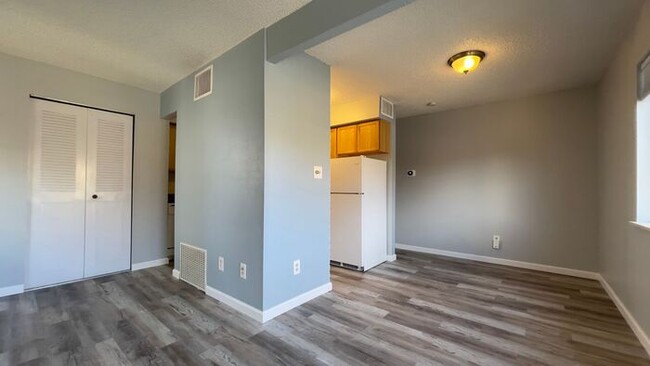 Building Photo - Great Condo in West Fort Collins