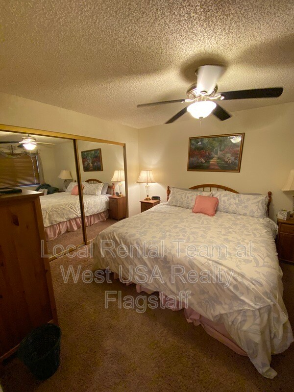 Foto del edificio - 2707 N Walnut Hills Dr