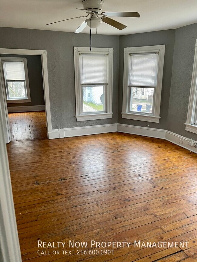 Foto del edificio - 2018 Forestdale Ave