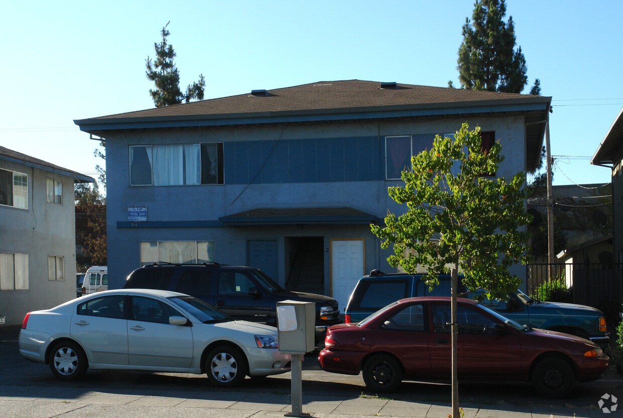 Foto del edificio - 838 Jeanne Avenue