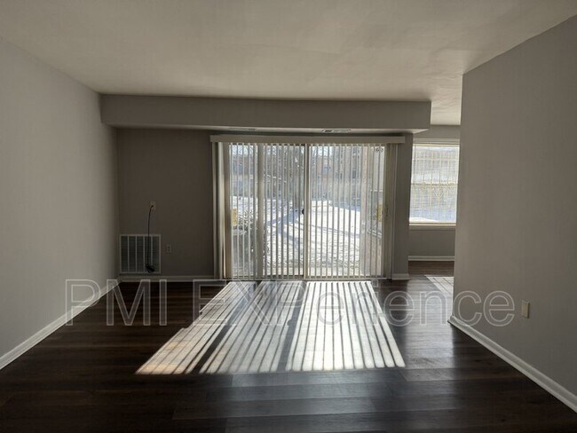 Foto del edificio - 3859 St Barnabas Rd