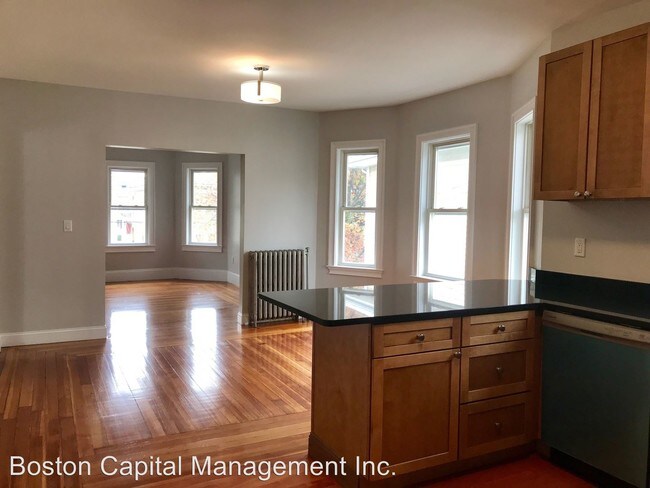 Building Photo - 111-113 3rd St