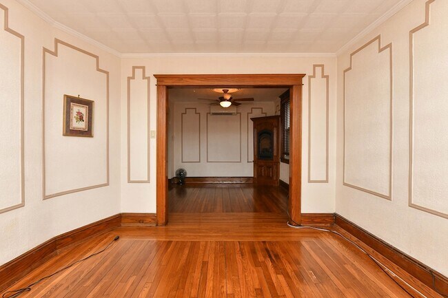 Foto del edificio - 610 Columbia Ave