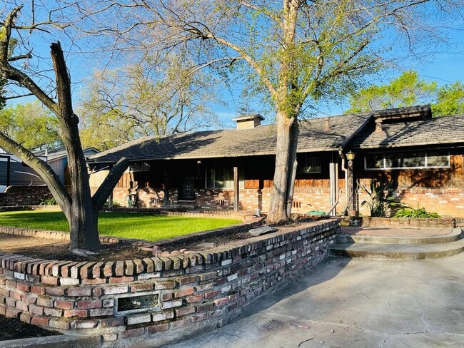 Photo - 3151 Rubicon Way House