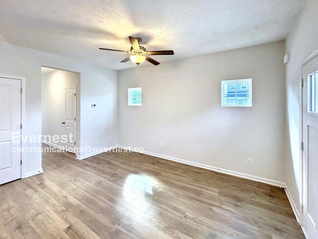 Foto del edificio - 233 Ansley Wy