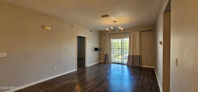 Building Photo - 4935 Islamorada Ln