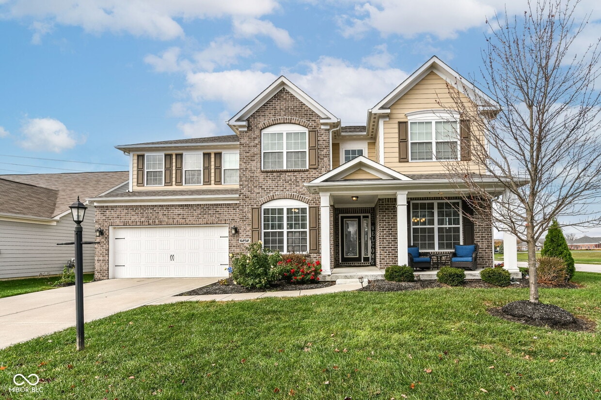 Primary Photo - 6252 Sugar Maple Dr