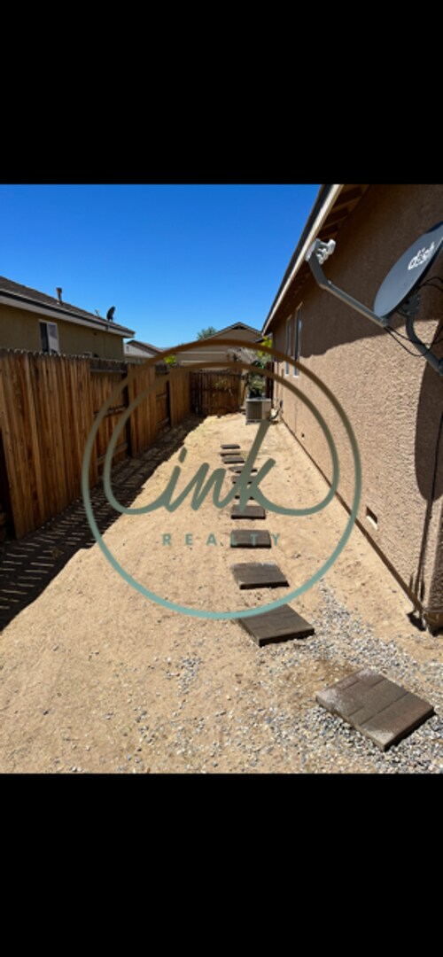 Foto del edificio - Dayton Home in Gated Community