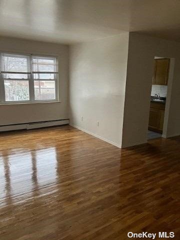 Building Photo - 1100 Peterhoff Ave