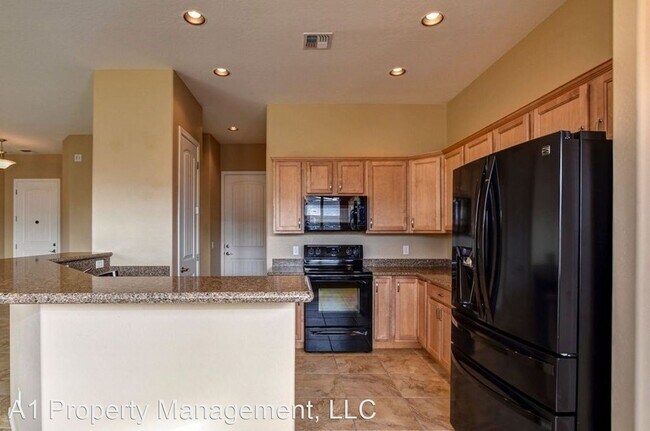 Building Photo - 3 br, 2 bath House - 6175 E. Belton Lane