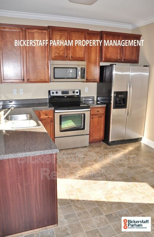 Building Photo - 121 McLendon Rd