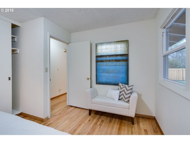 Building Photo - Cedar Hills Home on Large Lot with Fenced Backyard!!!