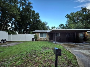 Building Photo - 7755-7765 64th Way N