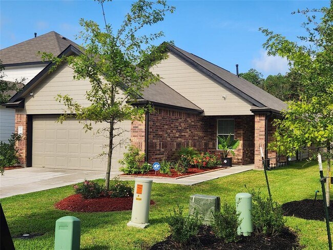 Building Photo - 2438 Tavo Trails Dr