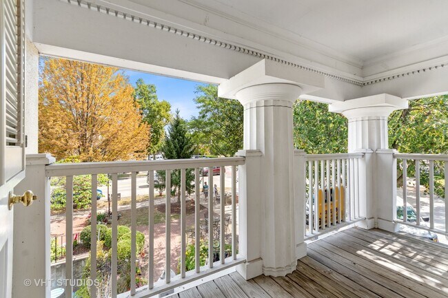 Building Photo - 228 S 3rd St