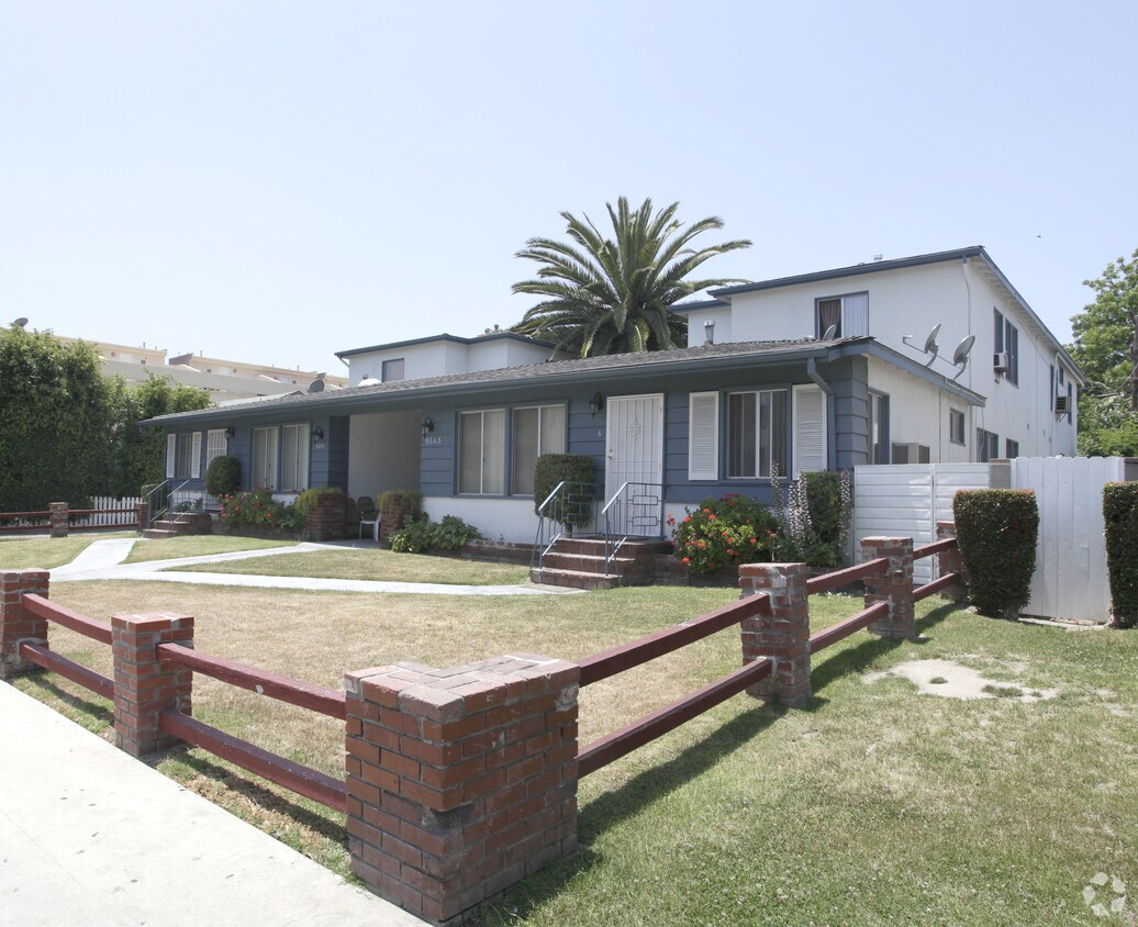 Primary Photo - 5643 Farmdale Ave