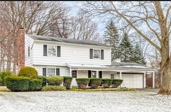 Building Photo - 25 Red Bud Rd