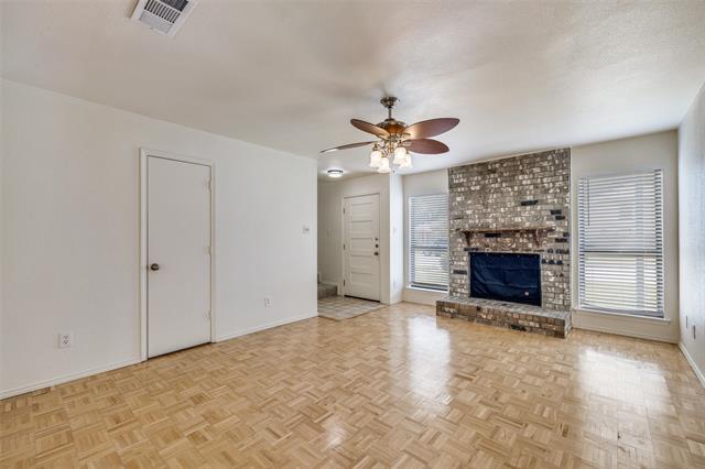 Foto del edificio - 2429 Kingsford Ct