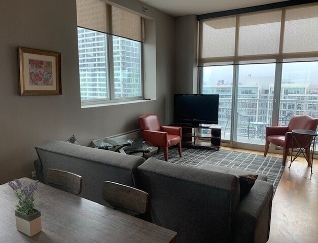 Building Photo - 1600 S Indiana Ave