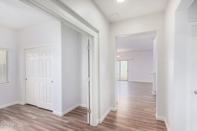 Building Photo - 4701 E Olney Ave