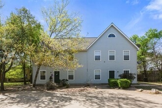 Building Photo - 2908 Whisper Oaks Ln