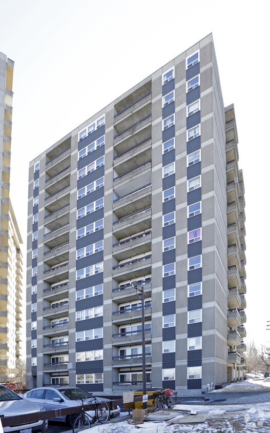 Primary Photo - Daly Avenue Apartments